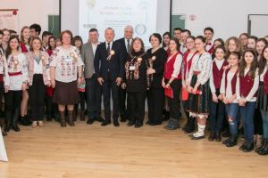 La Centenarul Unirii Basarabiei cu Țara, inima românismului a bătut şi la Oneşti