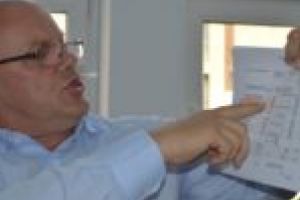 Primarul Nelu Popa bagă toţi constructorii bănăţeni în şedinţă! „Să termine cu bătălia asta absurdă în a da preţuri nesustenabile, doar pentru a câştiga o licitaţie!“