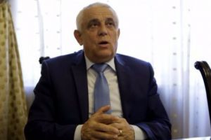 Probleme pentru ministrul DAEA. I se cere DEMISIA