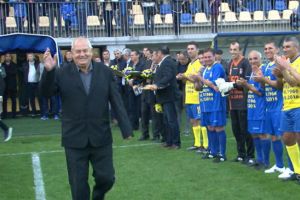 Galben-albastru îndoliat