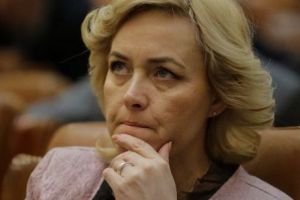 Carmen Dan, atacată DUR de o poliţistă: „Am să vă spun doar unde aţi MINȚIT!” 