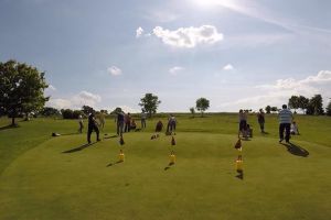 Kids Golf Tour Romania: Concurs de golf pentru copii, dar şi lecţii gratuite pentru neiniţiaţi, la Ineu