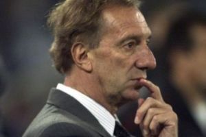 O LEGENDĂ a fotbalului îi desfiinţează pe jucătorii Argentinei: „I-aş fi bătut cu o bară de fier”