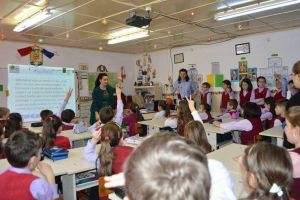 „Internetul – prieten sau duşman”…