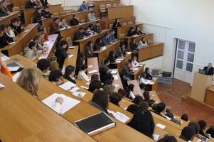 A fost aprobat noul nomenclator al domeniilor şi programelor de studii universitare