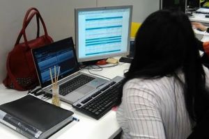 A fost promulgata legea care reglementeaza telemunca