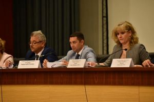 Seful CJ Prahova, Bogdan Toader, si prefectul Lupea, intalnire cu primarii din judet. Ce s-a discutat