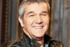 Dan Bittman, ANIVERSARE pe muzică. „Diseară în loc să stau liniştit, stau cu 2.000 de oameni să cânt...”