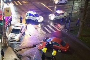 ACCIDENT GROAZNIC în CENTRUL ARADULUI! Două maşini s-au lovit VIOLENT (GALERIE FOTO)