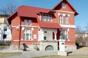 Expoziţie la Centrul „Eminescu” Bârlad