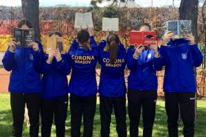 Sportivii Clubului Corona se alătură evenimentului „Omul şi cartea” prin care Braşovul încearcă să intre în Cartea Recordurilor