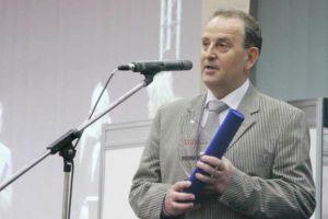 Dispozitivele morţii IQOS şi Glo – stop fumat! Dr. Florin Mihălţan: Sunt 2 pericole ascunse