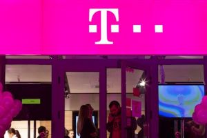 CUM S-AU „ROMÂNIZAT”… NEMȚII! SCANDALUL TELECOM CONTINUĂ!