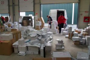 Prahova: Soferul unei firme de curierat s-a ales cu dosar penal dupa ce a furat banii primiti pe un colet