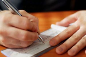 Ploiestean, cercetat penal dupa ce a emis file CEC fara acoperire. Incredibil ce prejudiciu a creat