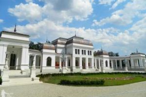 Cluj: Casinoul va fi luminat albastru de Ziua Internaţională de Conştientizare a Autismului