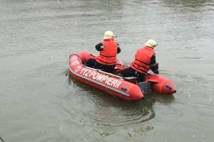 ALERTĂ – Pompierii caută un copil posibil înecat la Chirpăr