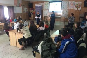 Poliţişti la «Școala altfel»