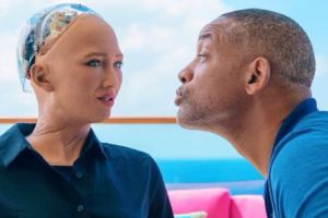 Reacţia robotului Sophia când Will Smith încearcă să o sărute
