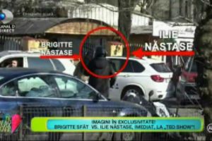Imagini HALUCINANTE - Ilie Năstase şi Brigitte Sfăt se BAT în plină stradă