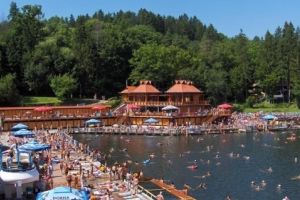 Staţiunea Sovata, preferata pensionarilor mureşeni