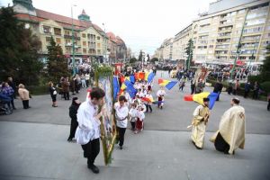 Procesiunea Floriilor, cu ramuri de salcie, la Timisoara