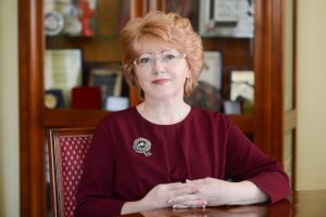 Catolicii şi Protestanţii sărbătoresc duminică Paştele. Mesajul Primarului Sibiului