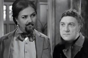 De la Caţavencu la caţa Leonora (pamflet într-un act şi două personaje)