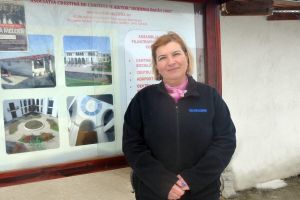 Manuela Radu: „Preoţia soţului meu este crucea mea”