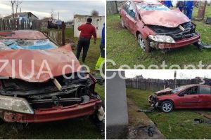 Imagini de la eveniment. Accident rutier spectaculos in localitatea Ciocarlia de Sus judetul Constanta. O masina a intrat intr-o locuinta (galerie foto+video)  