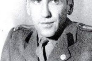 Răsfoind presa de altădată… (16): Plenara, mai tare decât o şedinţă de guvern