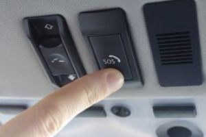 A intrat in vigoare reglementarea UE privind dotarea autovehiculelor cu sistemul eCall pentru apeluri de urgenta