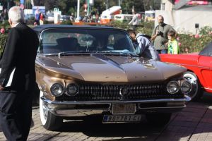 Masinile de epoca pun stapanire din nou pe Timisoara. O noua editie a Retroparadei primaverii