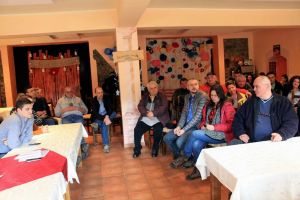 Infrastructura IMPRACTICABILĂ şi situaţia retrocedărilor, printre cele mai mari probleme ale locuitorilor din comuna Vărfurile şi nu numai