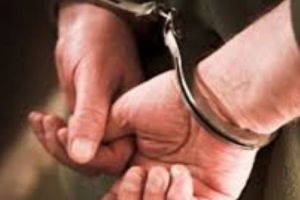 Contrabandist din Suceava, prins cu ţigări ascunse în vestul ţării