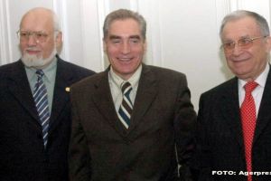 Dosarul Revoluţiei: Procurorul general cere preşedintelui urmărirea penală faţă de Ion Iliescu, Petre Roman şi Gelu Voican Voiculescu