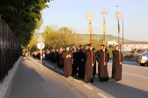 MARȚI: Calea Crucii cu procesiune pe străzile oraşului, la Blaj