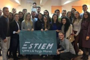 „Ziua Voluntariatului” la Universitatea „Petru Maior”