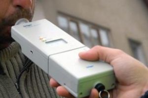 Clujean reţinut de poliţişti, după ce a fost prins beat la volan. Avea o alcoolemie record