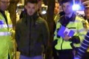 DROGURI la COLET. Kilograme de cannabis în autocar