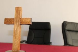 Conducea fără permis şi s-a ales cu dosar penal!