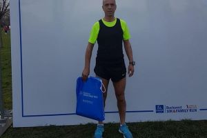Atletul veteran Vasile Apetroaie, pe locul trei la cursa de 10 kilometri de la Bucuresti