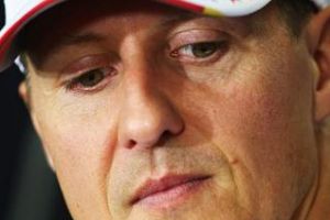 Cum arată Michael Schumacher: După 4 ani în comă:are 45 kg şi e mai scund cu 14 cm