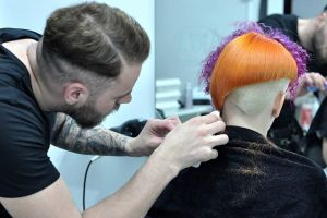 Adi Chirilă deschide un nou salon