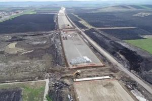 VIDEO SPECTACULOS! Filmare aeriană cu şantierele Autostrăzii A3, Ogra – Câmpia Turzii!