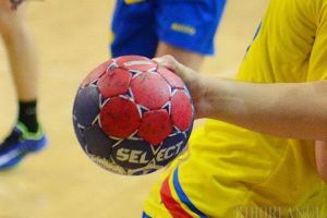 Handbalistele de la CSU Oradea au pierdut cu 20-26 meciul de la Reşiţa, cu echipa locală