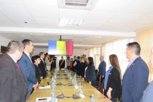 Municipiul Slobozia s-a alăturat localităţilor care susţin unirea simbolică a României cu Basarabia.