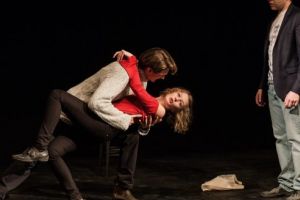 „Double Bind“, un spectacol actual şi provocator, la Sala Mică