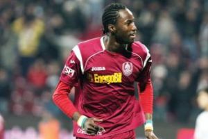 Atacantul Lacina Traore, fostul jucător al CFR Cluj, acuzat că şi-a schimbat identitatea şi vârsta