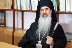 În noaptea de Înviere, IPS Teodosie va aduce lumina de pe mare 